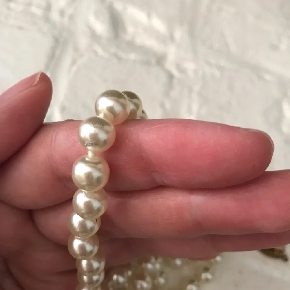 Vintage Faux Pearl Necklace​​​​​​​​​​